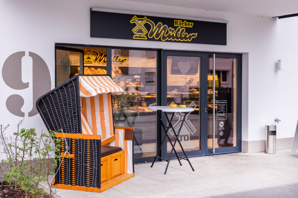 Bäcker Müller, Filiale in Gießen/Aluweg, Ulner Dreieck, Ansicht von Außen