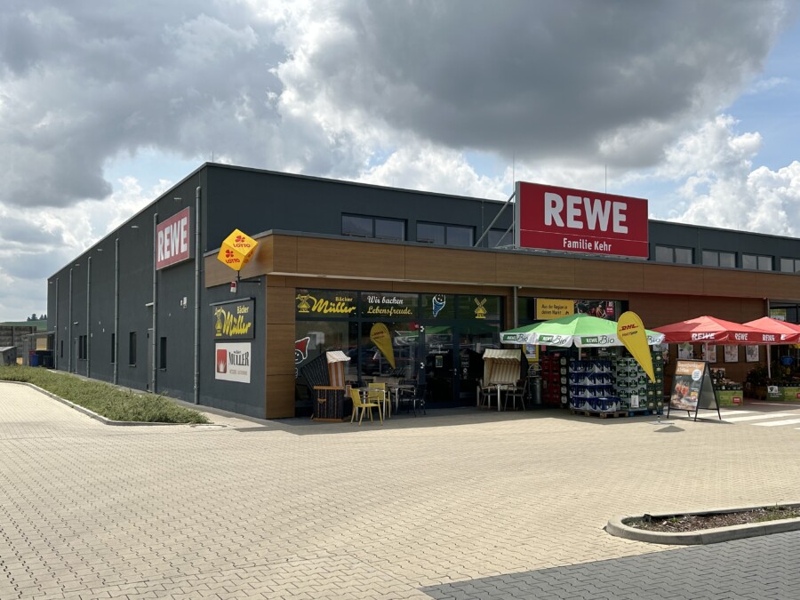 Bäcker Müller, Filiale in Neuental, Am Kronberg, Außenansicht