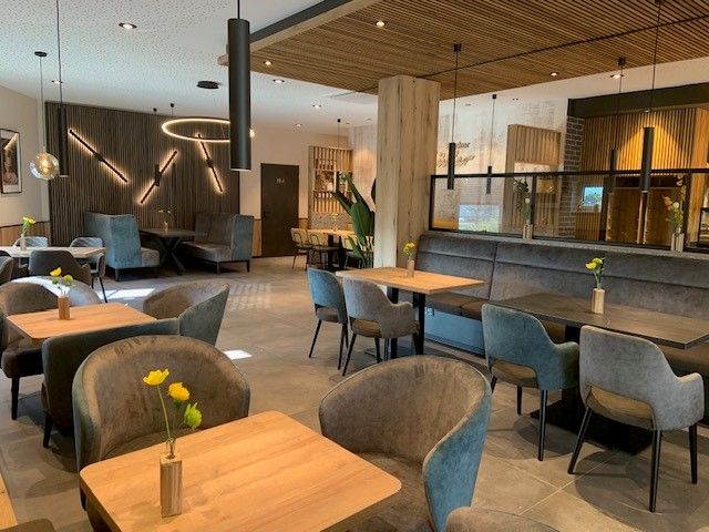 Bäcker Müller, Filiale in Bad Wildungen, Brunnenstr., Innen-Ansicht